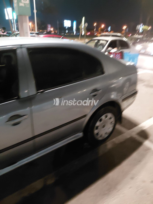 سكودا اوكتافيا A4 2003 أزرق أوتوماتيك مستعملة للبيع في القاهرة الكبرى ( القاهرة - الجيزة) - 1