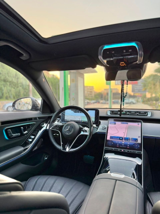 مرسيدس S 450 2023 أسود أوتوماتيك مستعملة للبيع في القاهرة الكبرى ( القاهرة - الجيزة)