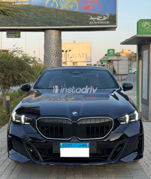 BMW 520 2024 White Automatic Used for Sale in Greater Cairo ( Cairo + Giza) - 1
