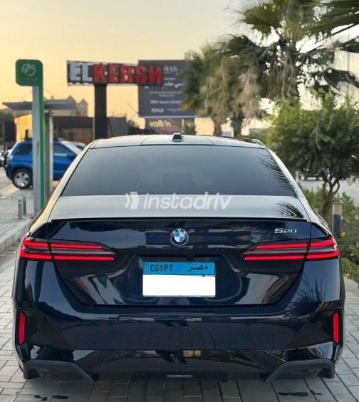 BMW 520 2024 White Automatic Used for Sale in Greater Cairo ( Cairo + Giza) - 5