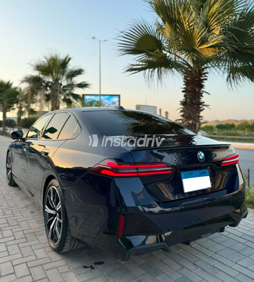 BMW 520 2024 White Automatic Used for Sale in Greater Cairo ( Cairo + Giza) - 9