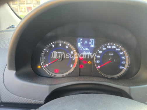 Hyundai Accent RB 2017 Dark Gray Automatic Used for Sale in Greater Cairo ( Cairo + Giza) - 2