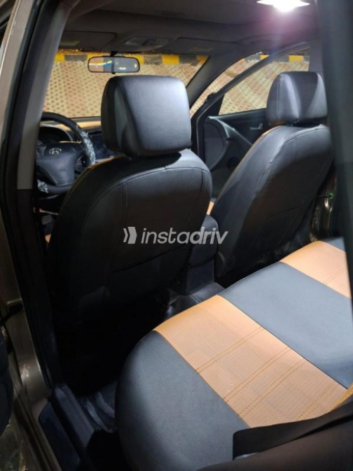 هيونداي إلنترا اتش دى 2017 بني أوتوماتيك مستعملة للبيع في 6 أكتوبر - 6