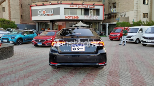 Toyota Corolla 2021 Black Automatic Used for Sale in Maadi - 4
