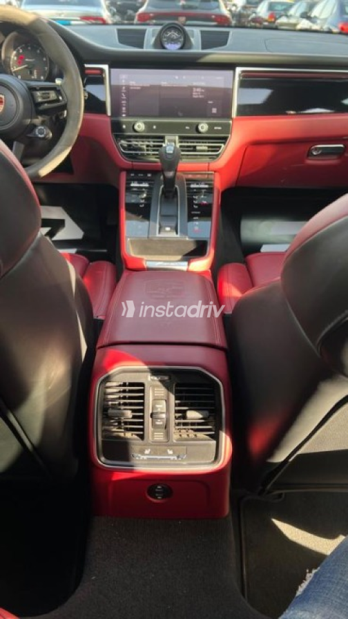 Porsche Macan 2024 Black Automatic Used for Sale in Heliopolis - 4