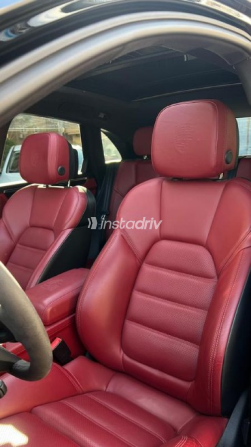 Porsche Macan 2024 Black Automatic Used for Sale in Heliopolis - 5