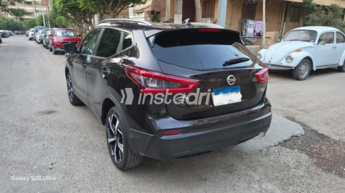 Nissan Qashqai 2019 White Automatic Used for Sale in Greater Cairo ( Cairo + Giza) - 3