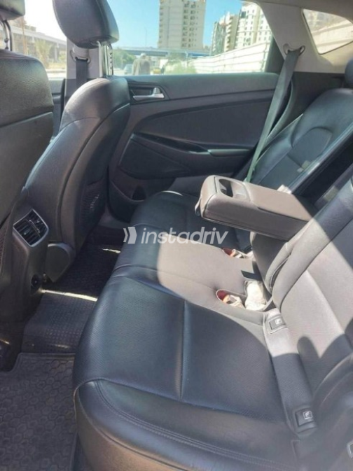 Hyundai Tucson GDI 2021 Silver Automatic Used for Sale in Greater Cairo ( Cairo + Giza) - 2