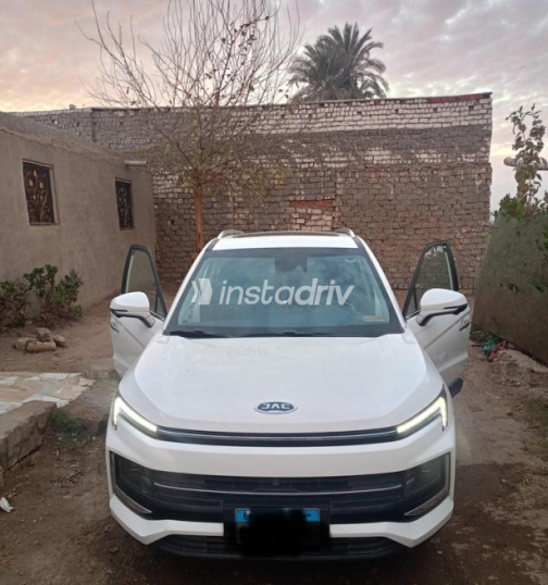 جاك JS4 2022 أبيض أوتوماتيك مستعملة للبيع في شبين القناطر - 5