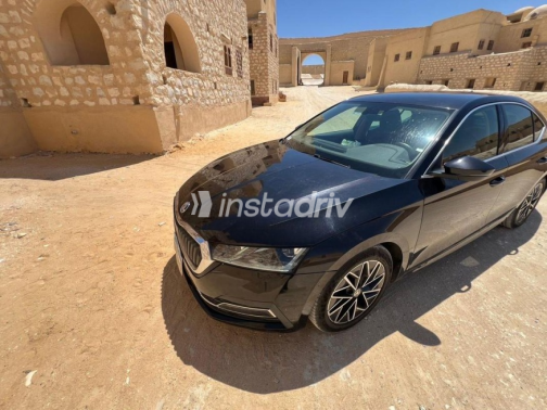 سكودا اوكتافيا A8 2021 أبيض أوتوماتيك مستعملة للبيع في القاهرة الكبرى ( القاهرة - الجيزة) - 5