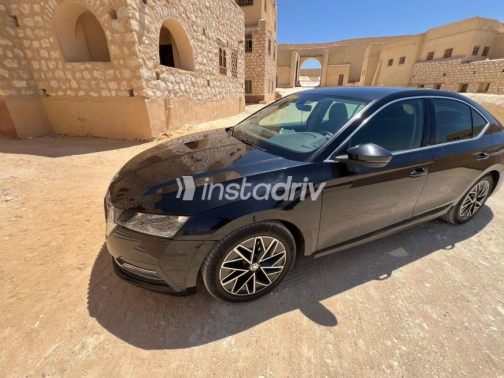 سكودا اوكتافيا A8 2021 أبيض أوتوماتيك مستعملة للبيع في القاهرة الكبرى ( القاهرة - الجيزة) - 8