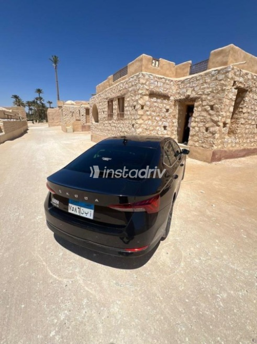 سكودا اوكتافيا A8 2021 أبيض أوتوماتيك مستعملة للبيع في القاهرة الكبرى ( القاهرة - الجيزة) - 9