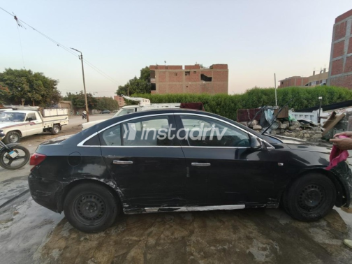 Chevrolet Cruze 2010 Black Automatic Used for Sale in Warraq - 1