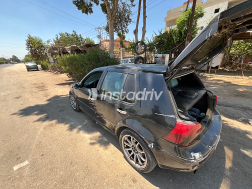 Volkswagen Golf 1999 Black Automatic Used for Sale in Greater Cairo ( Cairo + Giza) - 5
