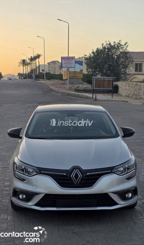 Renault Megane 2021 Silver Automatic Used for Sale in Greater Cairo ( Cairo + Giza) - 2