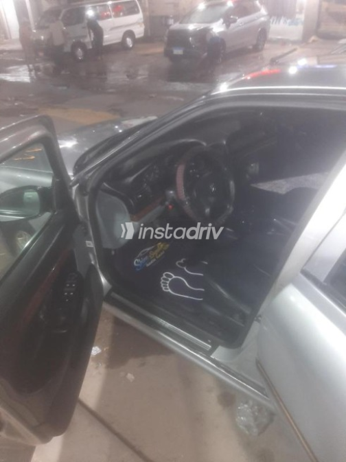 بيجو 406 2001 فضي أوتوماتيك مستعملة للبيع في الإسكندرية - 6