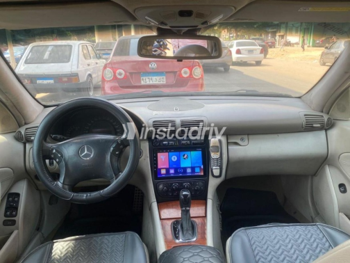 Mercedes C 180 2003 Dark Blue Automatic Used for Sale in Nasr city - 10