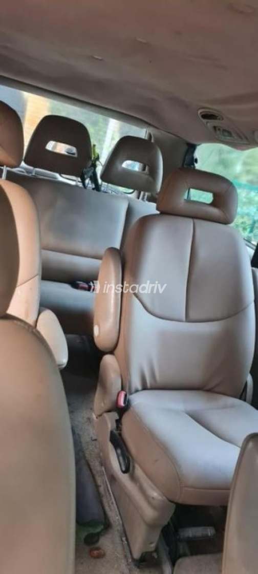 Chrysler Voyager 1997 Blue Automatic Used for Sale in El Haram - 5