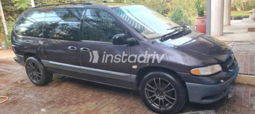 Chrysler Voyager 1997 Blue Automatic Used for Sale in El Haram - 7