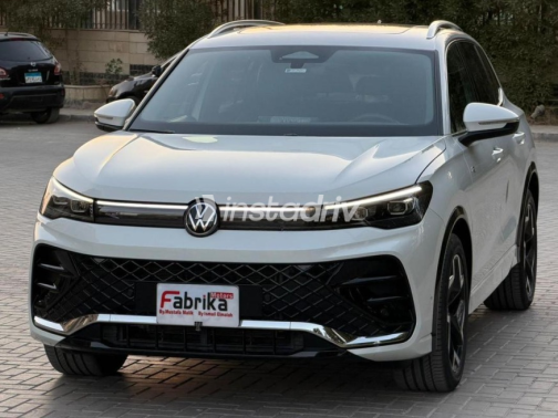 Volkswagen Tiguan 2024 White Automatic Used for Sale in Nasr city - 1