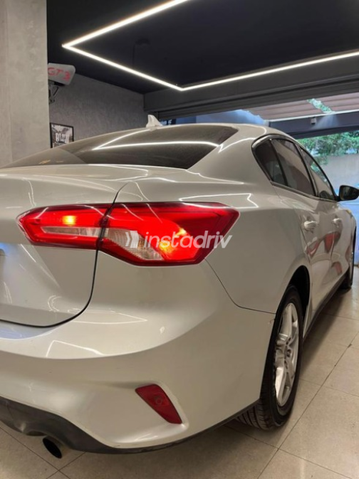 Ford Focus 2020 Silver Automatic Used for Sale in Sheraton - 3