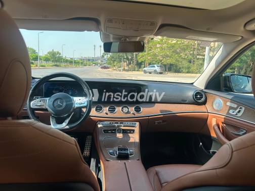 مرسيدس E 300 2019 أسود أوتوماتيك مستعملة للبيع في القاهرة الكبرى ( القاهرة - الجيزة) - 7