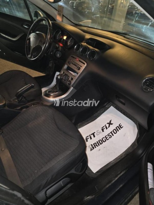 Peugeot 308 sw 2011 Dark Blue Automatic Used for Sale in 6 October - 6