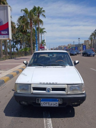 فيات شاهين 2002 أبيض أوتوماتيك مستعملة للبيع في الإسكندرية