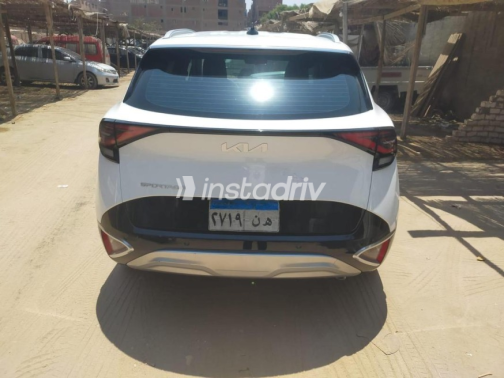 Kia Sportage 2024 White Automatic Used for Sale in Greater Cairo ( Cairo + Giza) - 5