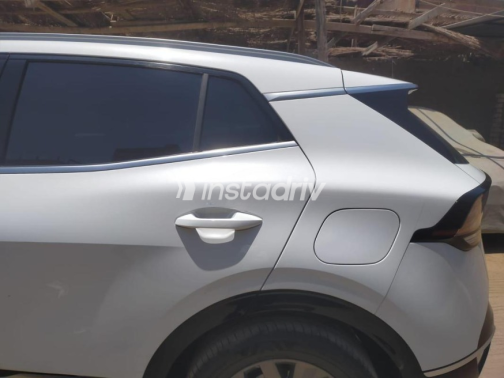 Kia Sportage 2024 White Automatic Used for Sale in Greater Cairo ( Cairo + Giza) - 7