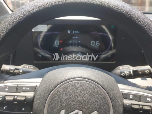 Kia Sportage 2024 White Automatic Used for Sale in Greater Cairo ( Cairo + Giza) - 9