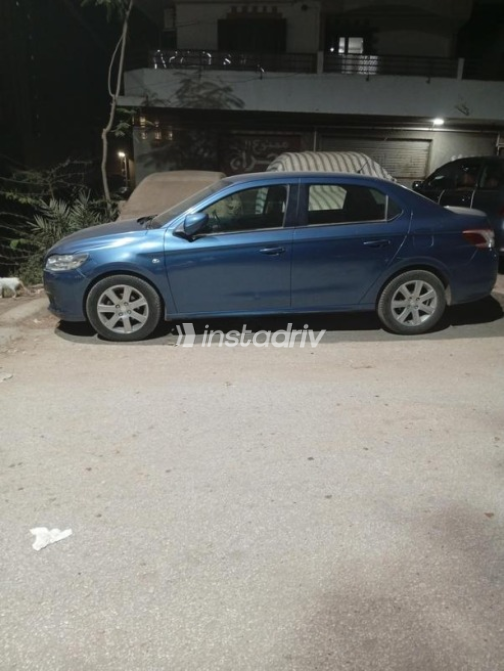 بيجو 301 2015 أزرق غامق أوتوماتيك مستعملة للبيع في بنها - 7