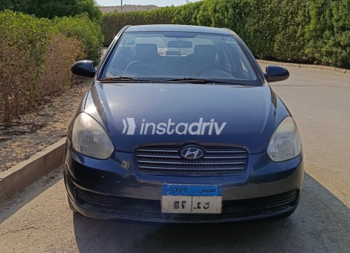 Hyundai Accent RB 2009 Blue Automatic Used for Sale in Greater Cairo ( Cairo + Giza) - 3