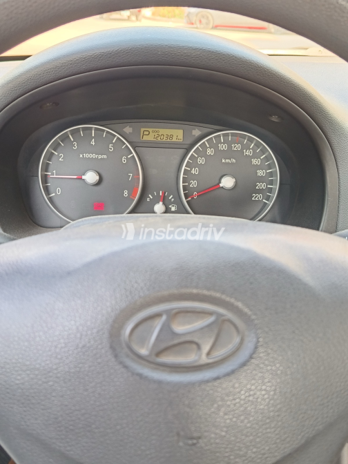 Hyundai Accent RB 2009 Blue Automatic Used for Sale in Greater Cairo ( Cairo + Giza) - 6