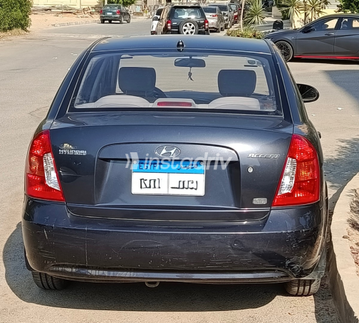 Hyundai Accent RB 2009 Blue Automatic Used for Sale in Greater Cairo ( Cairo + Giza) - 8