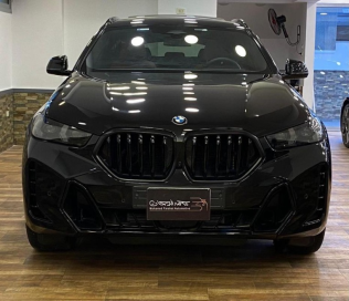 بي ام دبليو X6 M 2025 أسود أوتوماتيك مستعملة للبيع في مصر الجديدة