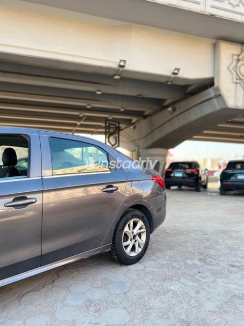 Citroën C Elysee 2020 Brown Automatic Used for Sale in Nasr city - 3
