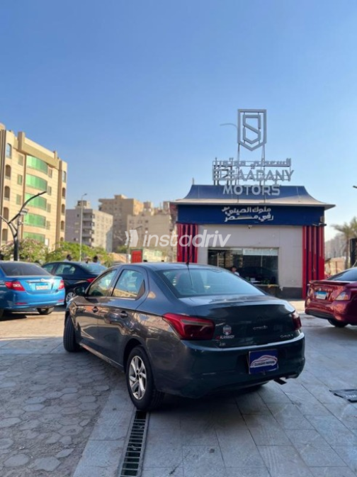 Citroën C Elysee 2020 Brown Automatic Used for Sale in Nasr city - 4