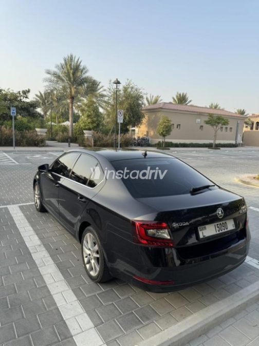 Skoda Octavia 2020 White Automatic Used for Sale in Greater Cairo ( Cairo + Giza) - 3