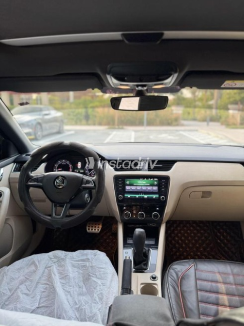 Skoda Octavia 2020 White Automatic Used for Sale in Greater Cairo ( Cairo + Giza) - 5