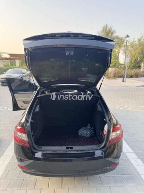 Skoda Octavia 2020 White Automatic Used for Sale in Greater Cairo ( Cairo + Giza) - 7