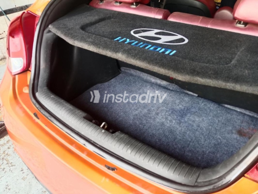 Hyundai Veloster 2012 Orange Automatic Used for Sale in Nasr city - 5