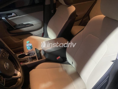 Kia Sportage 2018 White Automatic Used for Sale in Greater Cairo ( Cairo + Giza) - 6