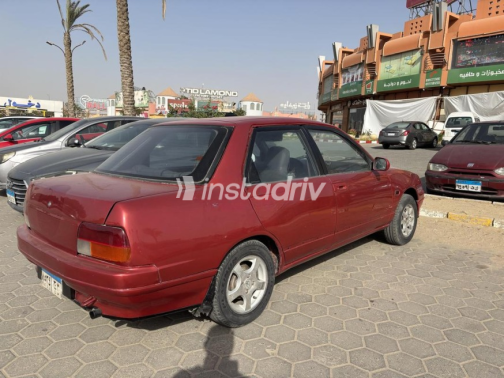 دايهاتسو ابلوز 1990 أحمر أوتوماتيك مستعملة للبيع في 6 أكتوبر - 1