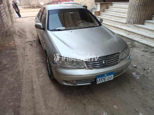 Nissan Sunny 2007 Gold Automatic Used for Sale in Giza - 1