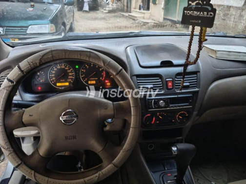 Nissan Sunny 2007 Gold Automatic Used for Sale in Giza - 8