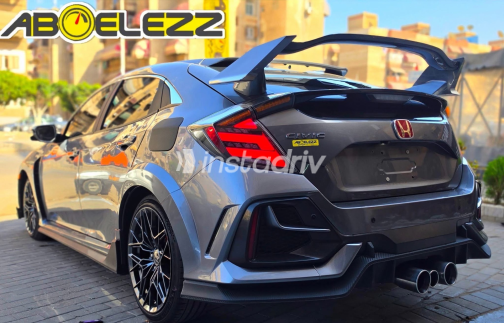 Honda Civic 2018 Gray Automatic Used for Sale in Greater Cairo ( Cairo + Giza) - 7