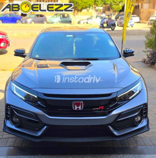 Honda Civic 2018 Gray Automatic Used for Sale in Greater Cairo ( Cairo + Giza) - 9