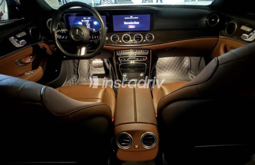 مرسيدس E 300 2023 أبيض أوتوماتيك مستعملة للبيع في المهندسين - 5