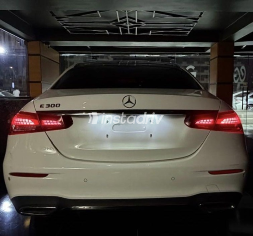 مرسيدس E 300 2023 أبيض أوتوماتيك مستعملة للبيع في المهندسين - 6